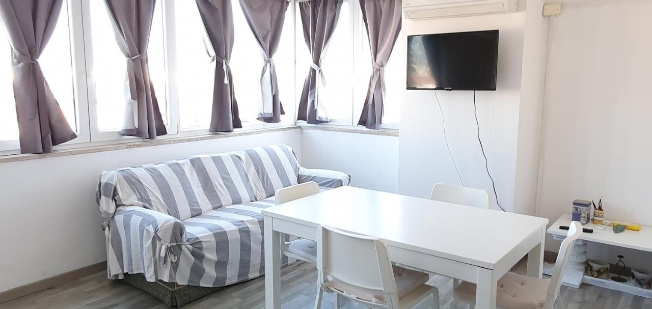 Cat'S House Appartement Ostia Buitenkant foto